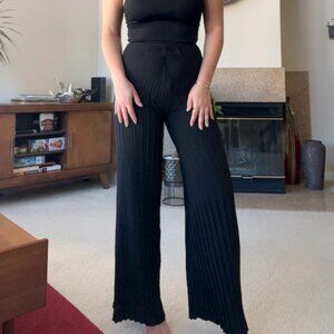 Wide leg black zara pants